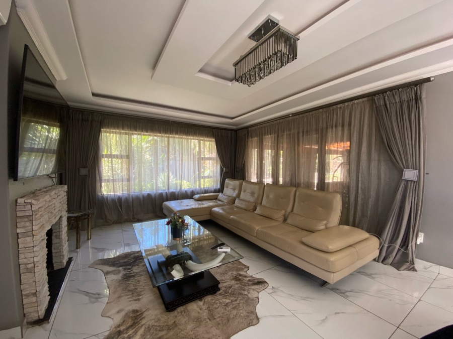 6 Bedroom Property for Sale in Protea Park North West